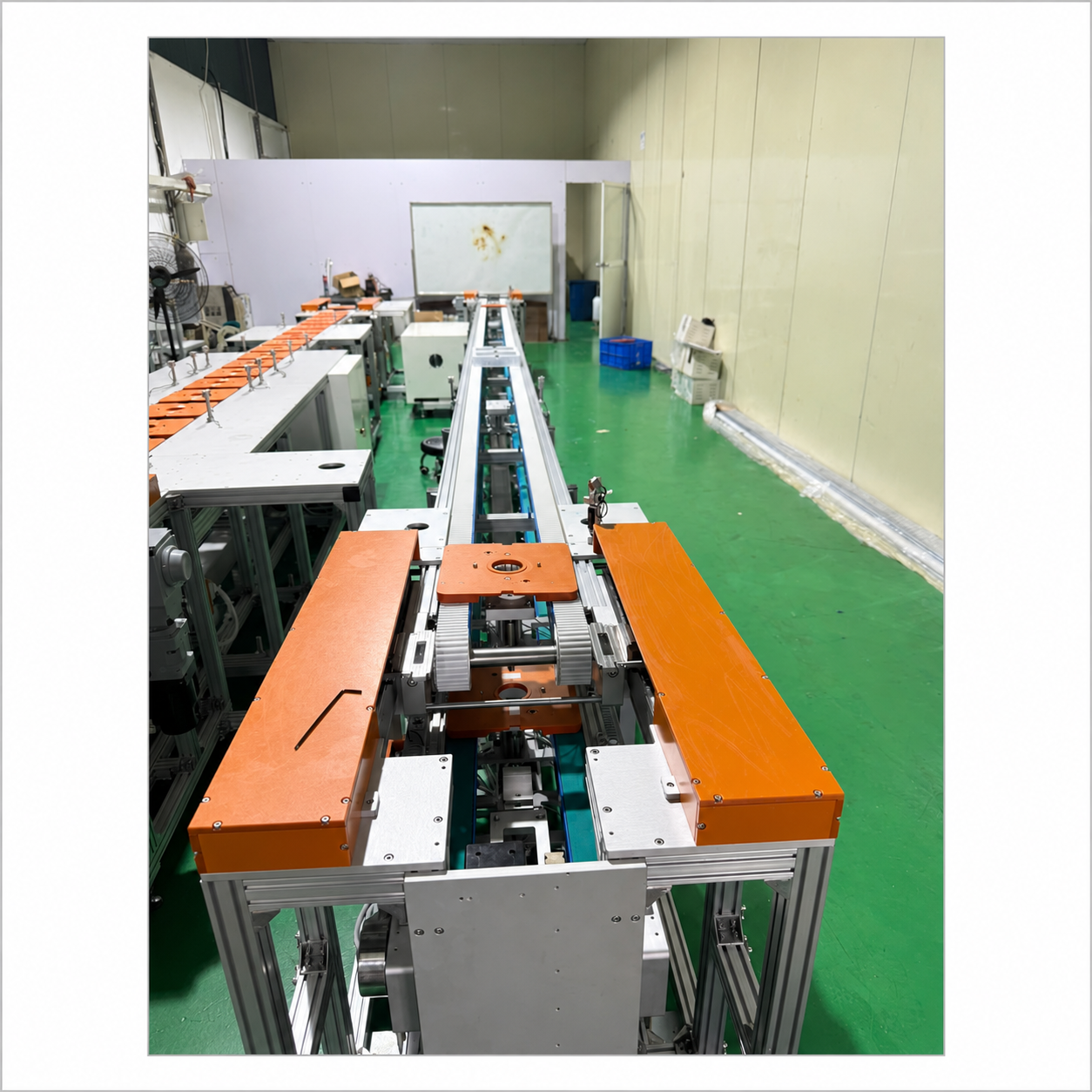 Lắp đặt dây chuyển tự động hoá